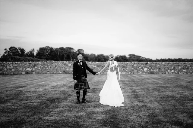 Still obsessed with candid black and white moments. 

#scottishweddingphotographer #scottishwedding #weddingphotography